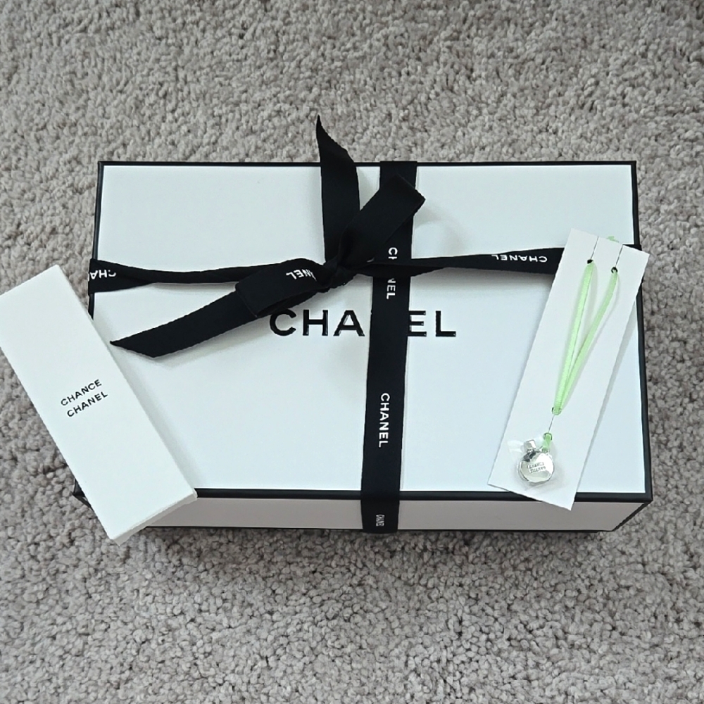 New Never Used Chanel Gift Box with Ribbon & Silver Charm Chance Bottle Pendant